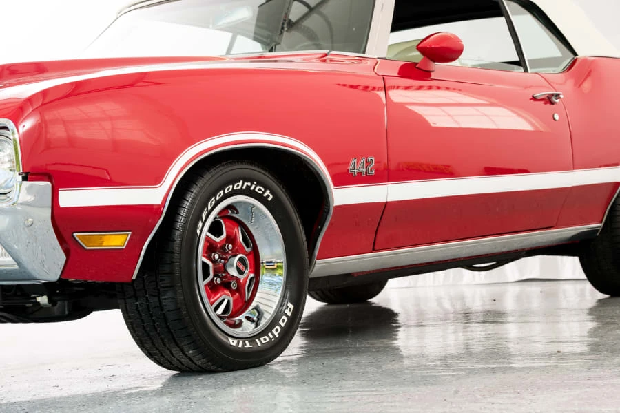 1970 Oldsmobile Cutlass Supreme - Image 6 of 12