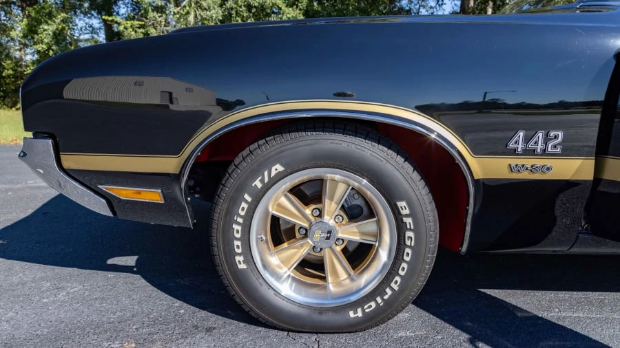 1970 Oldsmobile Cutlass Supreme - Image 29 of 31