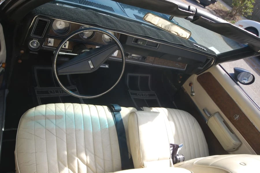 1970 Oldsmobile Cutlass Supreme - Image 25 of 31
