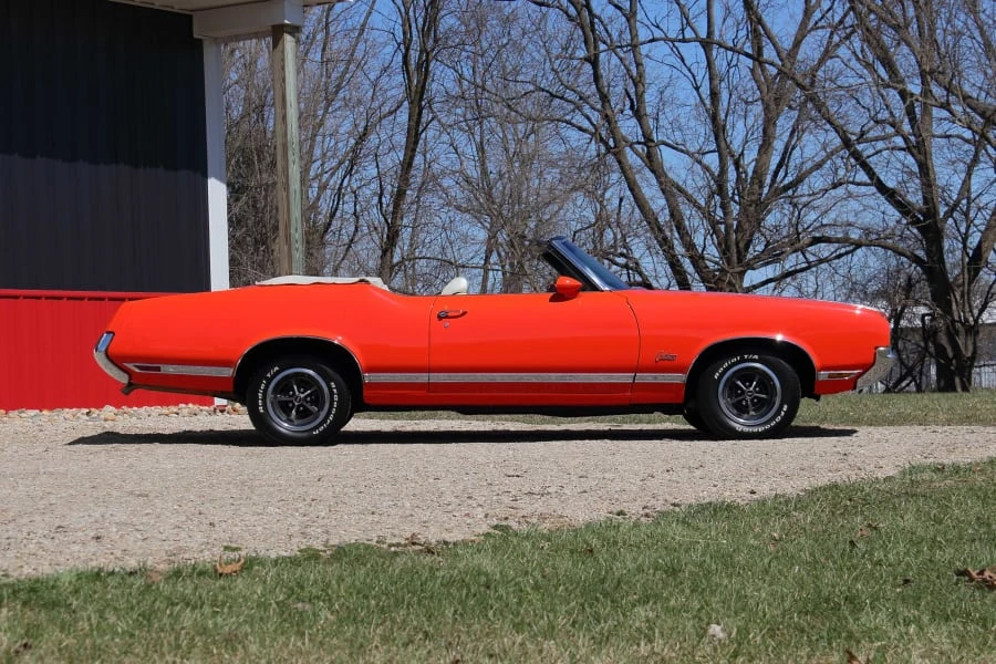 1970 Oldsmobile Cutlass 3rd Gen - Image 13 of 31