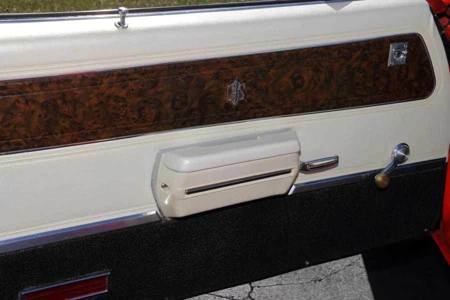 1970 Oldsmobile Cutlass 3rd Gen - Image 21 of 31
