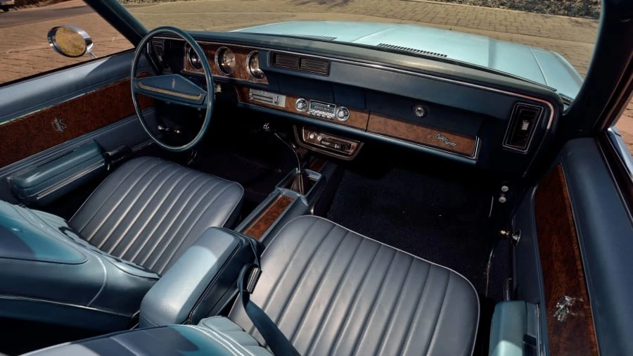 1970 Oldsmobile Cutlass Supreme - Image 26 of 28