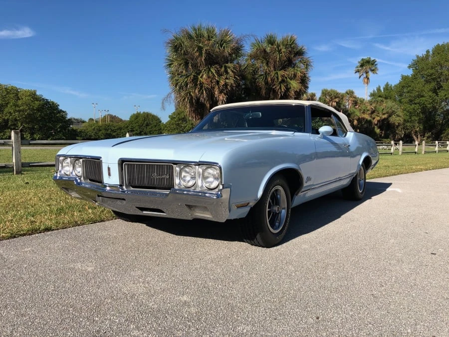 1970 Oldsmobile Cutlass Supreme - Image 2 of 10