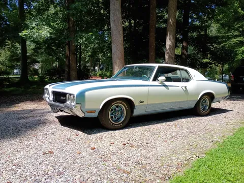 1970 Oldsmobile Cutlass Supreme Coupe