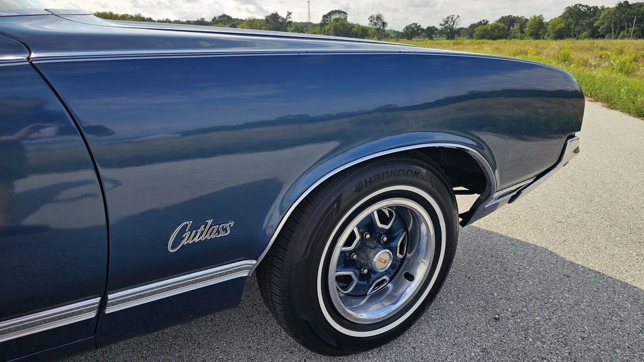 1970 Oldsmobile Cutlass 3rd Gen - Image 20 of 31
