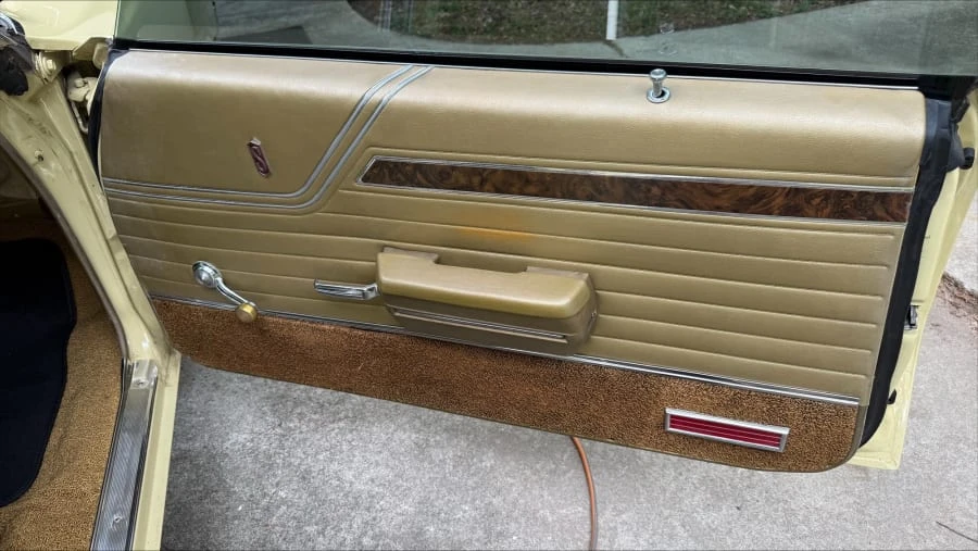 1970 Oldsmobile Cutlass Supreme - Image 13 of 16