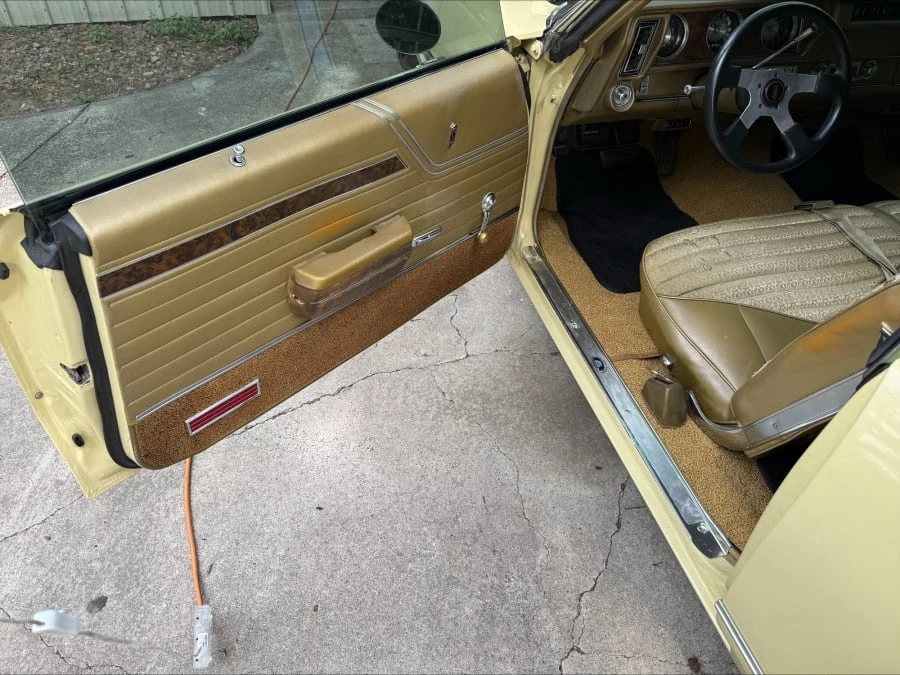 1970 Oldsmobile Cutlass Supreme - Image 11 of 16