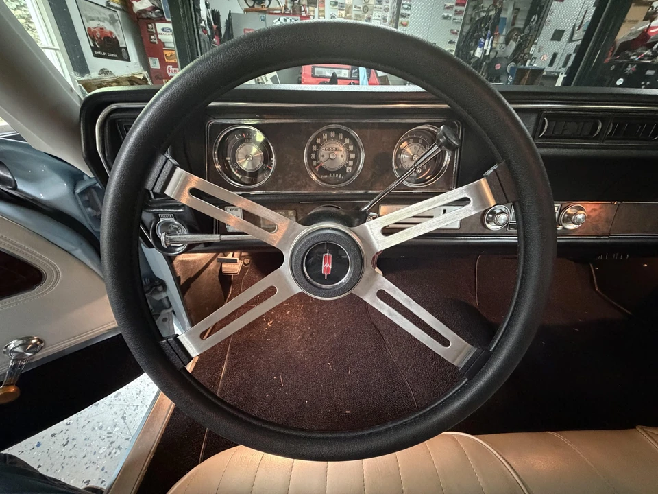 1970 Oldsmobile Cutlass Supreme - Image 25 of 31
