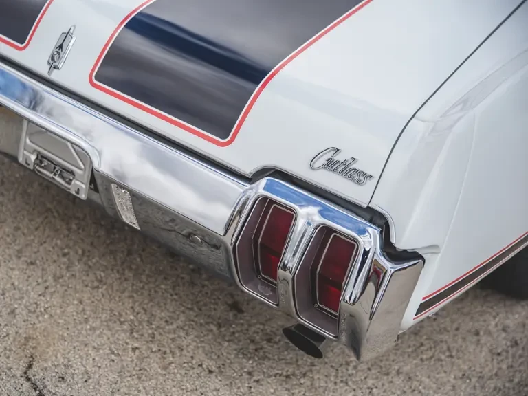 1970 Oldsmobile Cutlass Supreme - Image 14 of 31