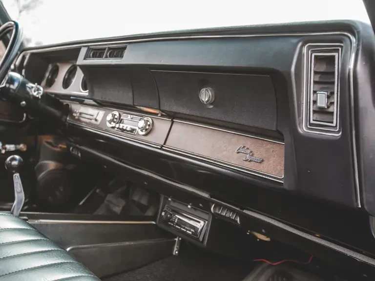 1970 Oldsmobile Cutlass Supreme - Image 25 of 31