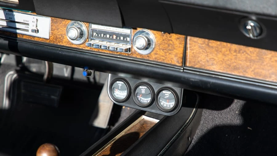1970 Oldsmobile Cutlass Supreme - Image 11 of 12