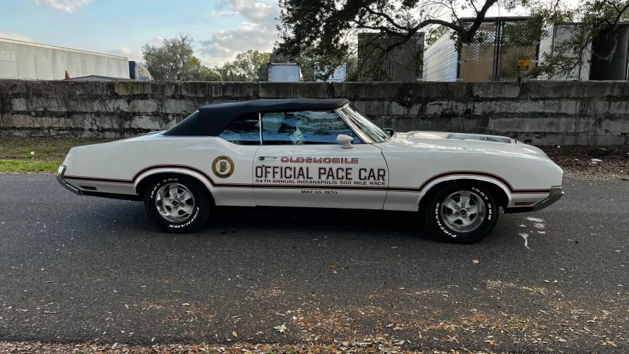 1970 Oldsmobile Cutlass Supreme - Image 8 of 9