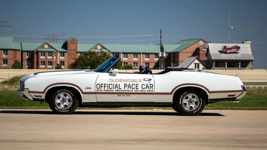 1970 Oldsmobile Cutlass Supreme - Image 2 of 26