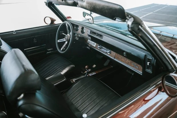 1970 Oldsmobile Cutlass Supreme - Image 4 of 10