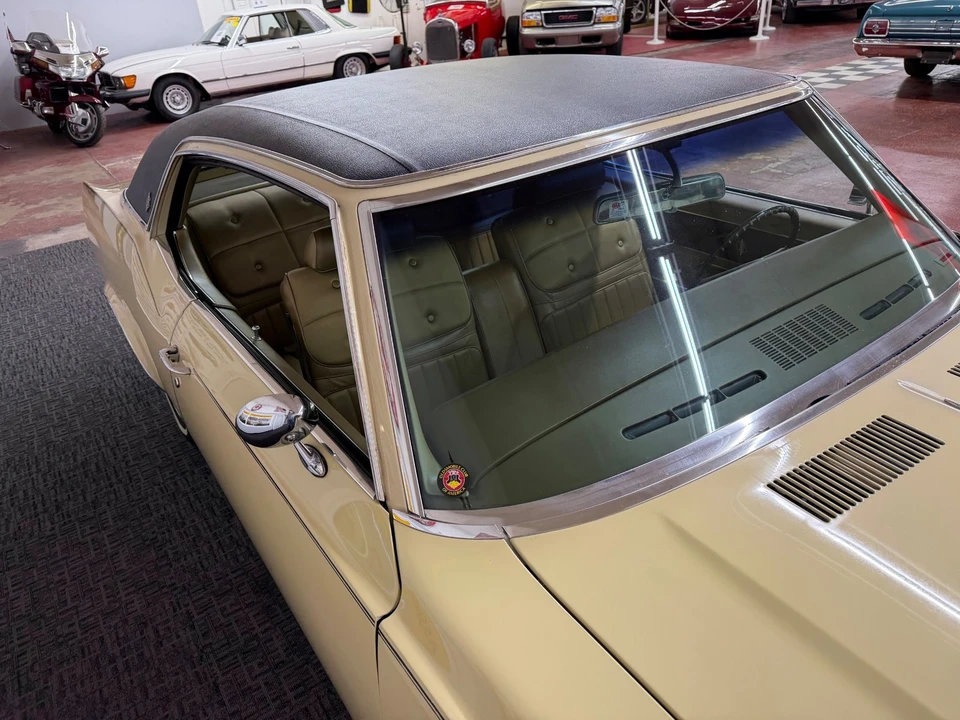 1970 Oldsmobile Cutlass Supreme - Image 11 of 21