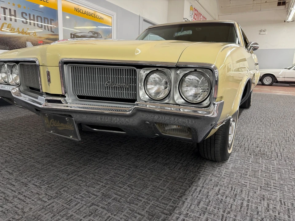 1970 Oldsmobile Cutlass Supreme - Image 9 of 21