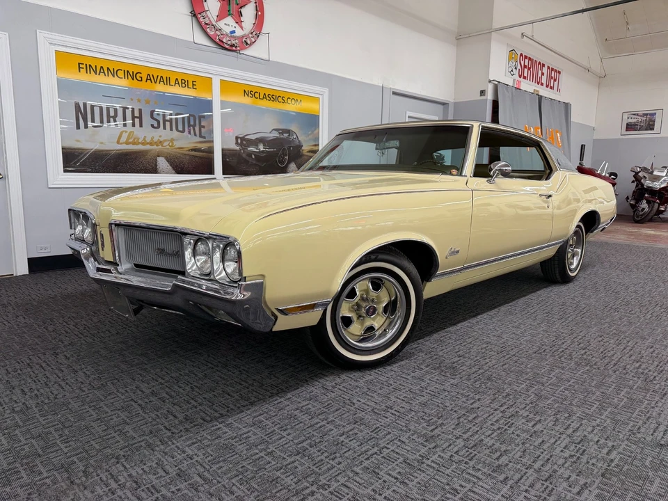 1970 Oldsmobile Cutlass Supreme - Image 2 of 21