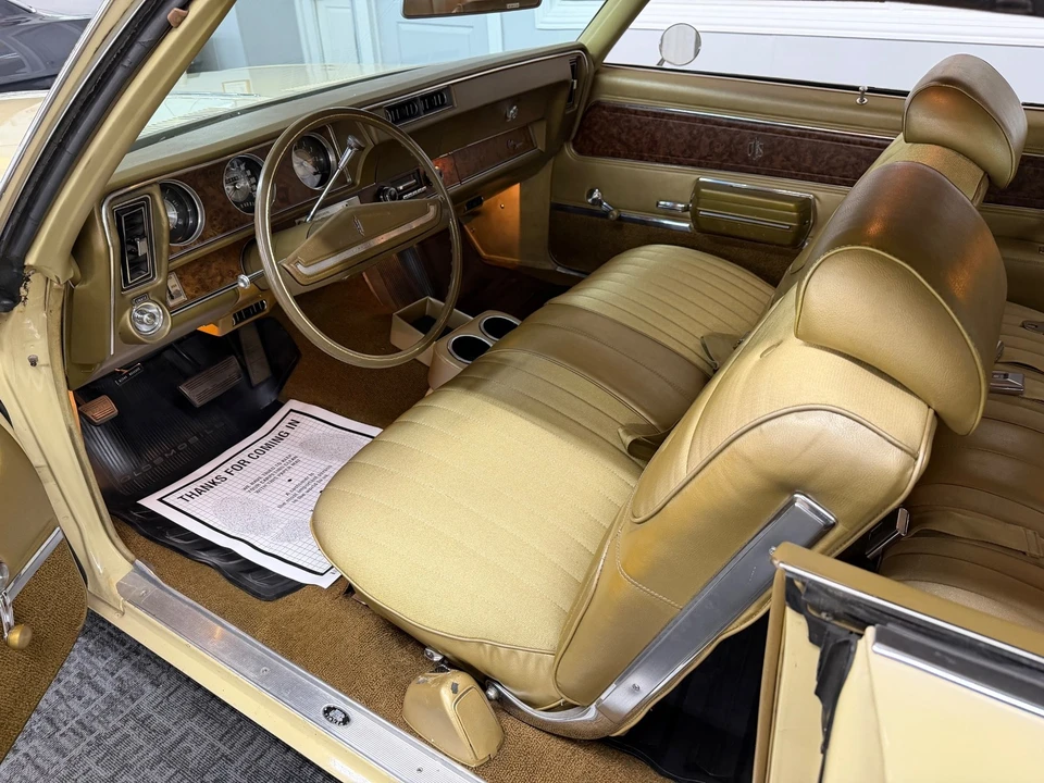 1970 Oldsmobile Cutlass Supreme - Image 15 of 21