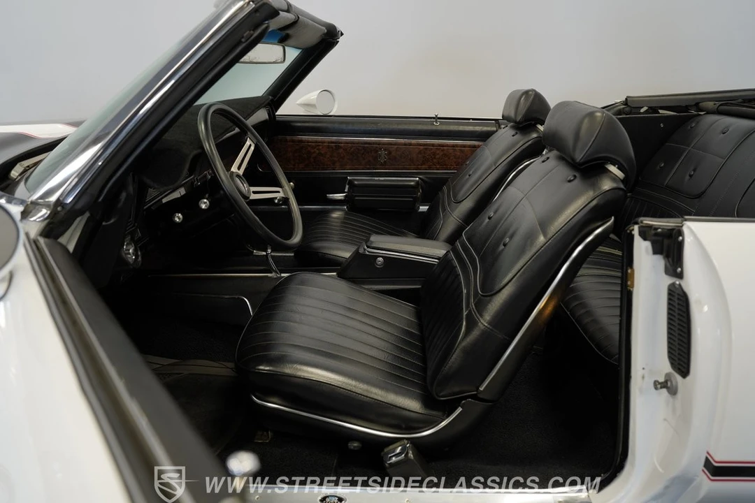 1970 Oldsmobile Cutlass Supreme - Image 4 of 31