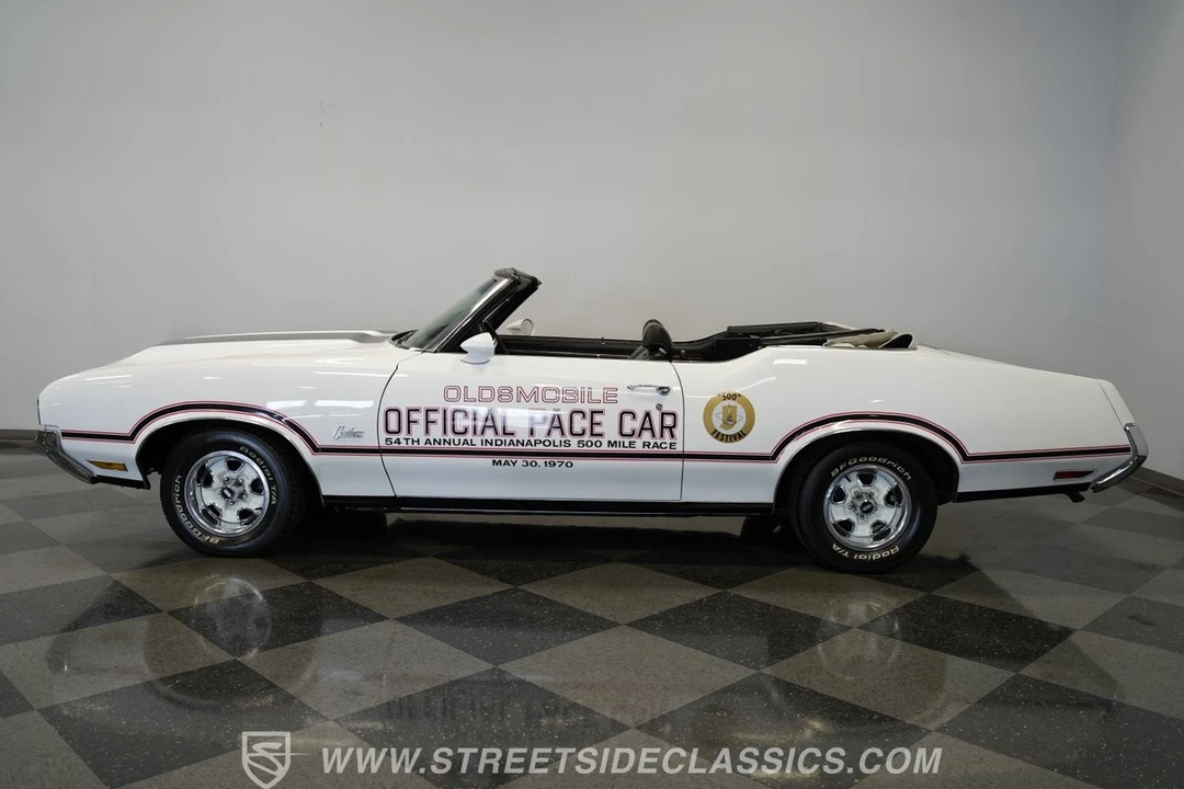 1970 Oldsmobile Cutlass Supreme - Image 2 of 21