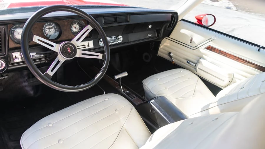 1970 Oldsmobile Cutlass 3rd Gen - Image 4 of 12