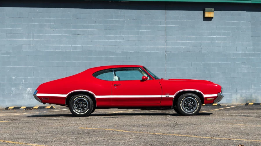 1970 Oldsmobile Cutlass 3rd Gen - Image 8 of 12