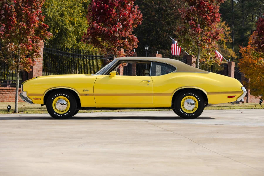 1970 Oldsmobile Cutlass 3rd Gen - Image 11 of 31