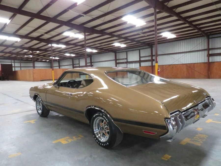 1970 Oldsmobile Cutlass 3rd Gen - Image 2 of 8