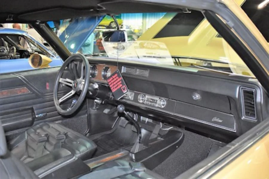 1970 Oldsmobile Cutlass 3rd Gen - Image 6 of 17