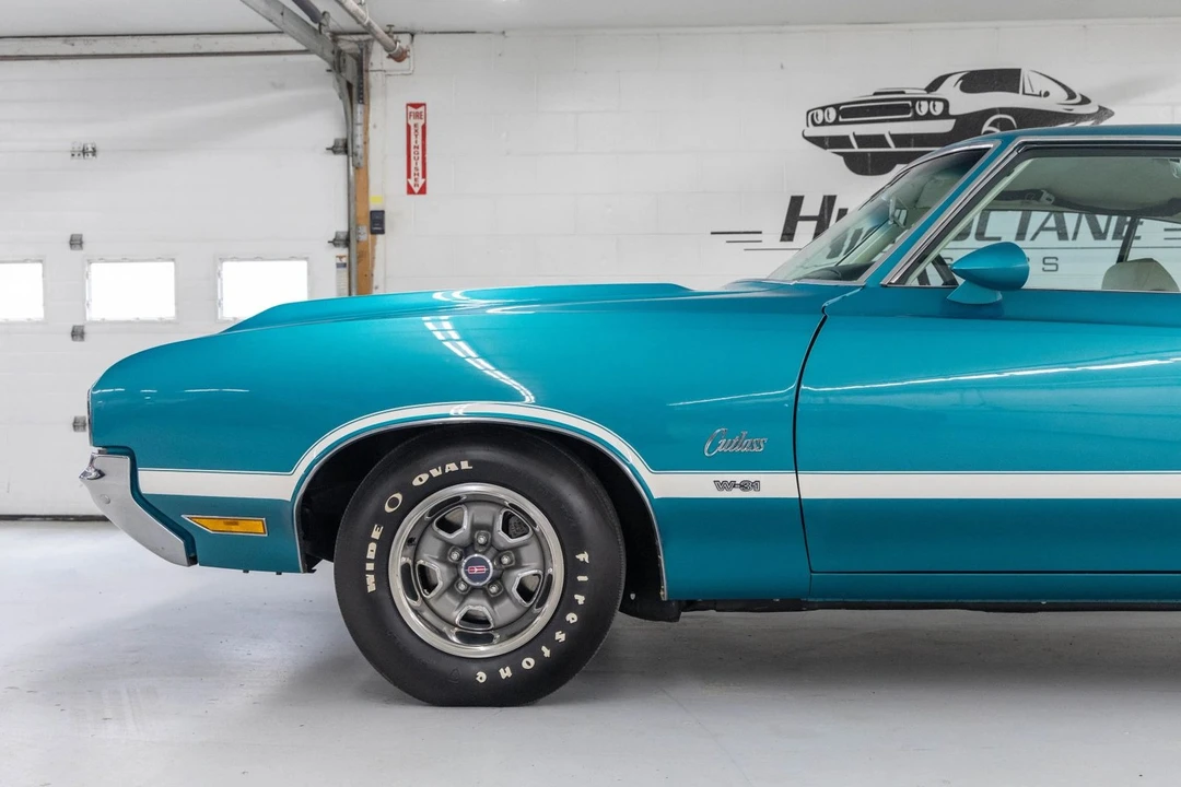 1970 Oldsmobile Cutlass 3rd Gen - Image 26 of 31