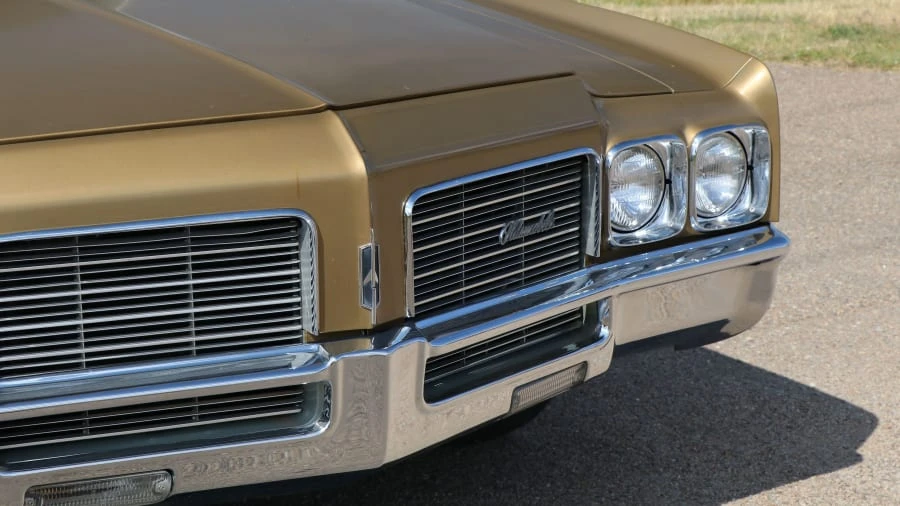 1970 Oldsmobile 88 - Image 11 of 12