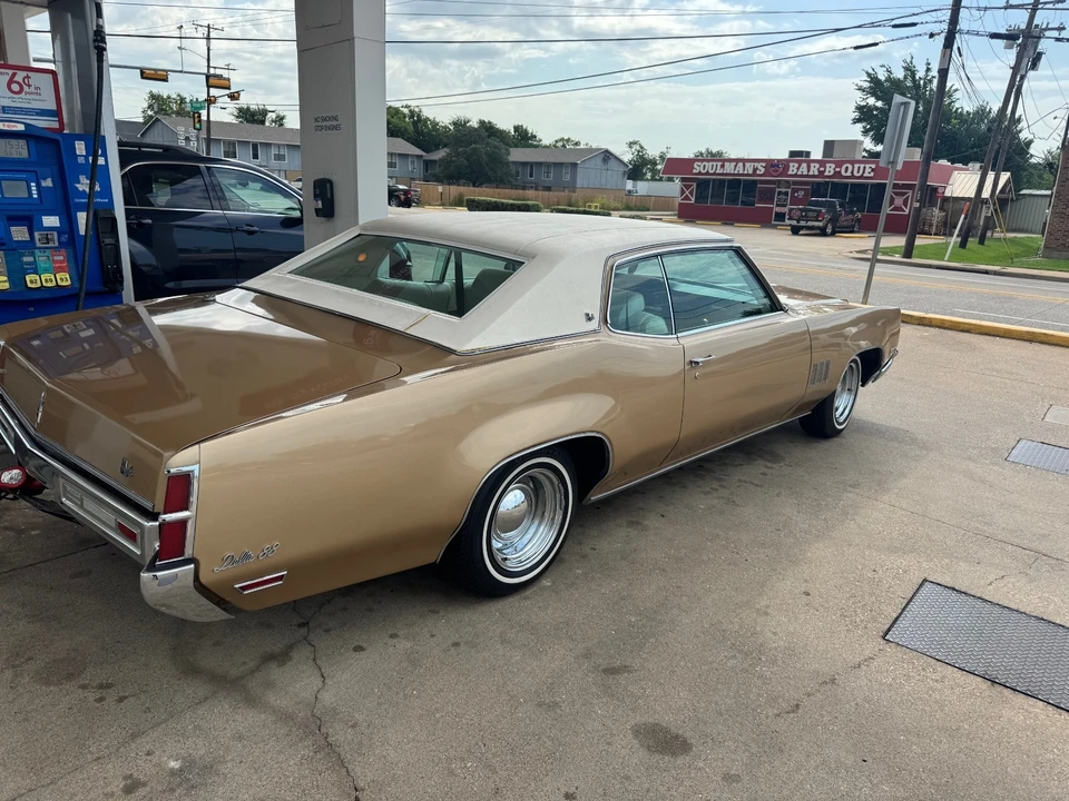 1970 Oldsmobile 88 - Image 6 of 16