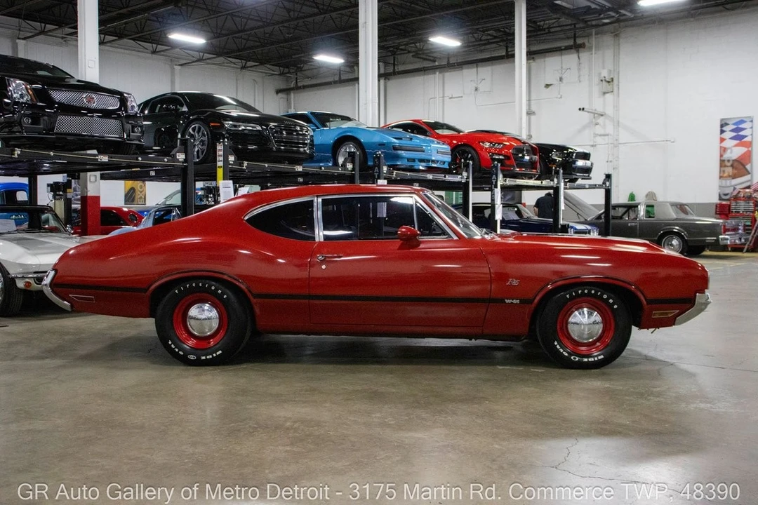 1970 Oldsmobile F-85 & Jetfire - Image 8 of 12