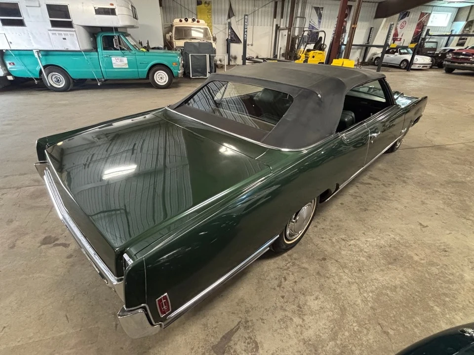 1970 Oldsmobile 98 - Image 21 of 31