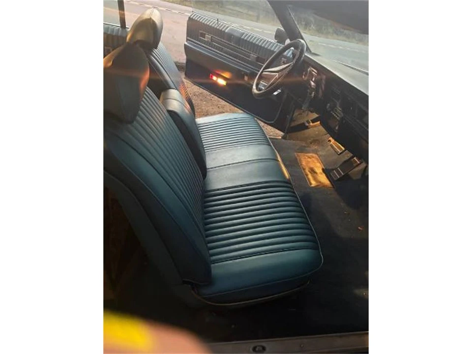 1970 Oldsmobile Toronado - Image 8 of 15