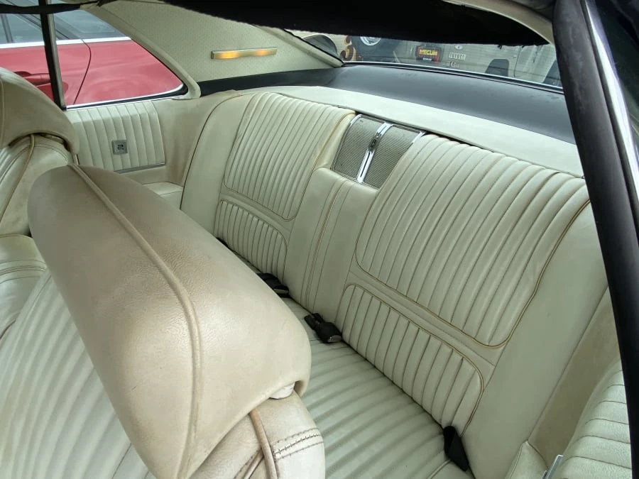 1970 Oldsmobile Toronado - Image 5 of 10