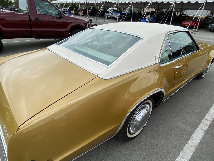 1970 Oldsmobile Toronado - Image 4 of 10