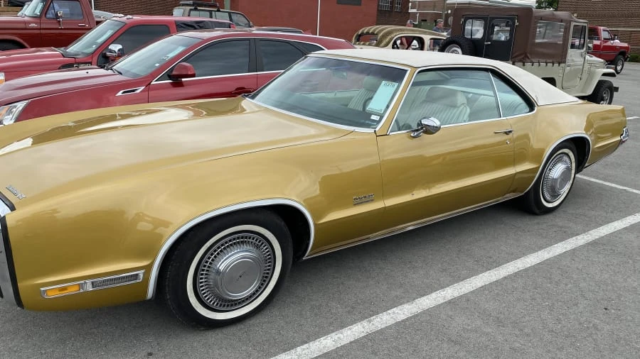 1970 Oldsmobile Toronado - Image 3 of 10