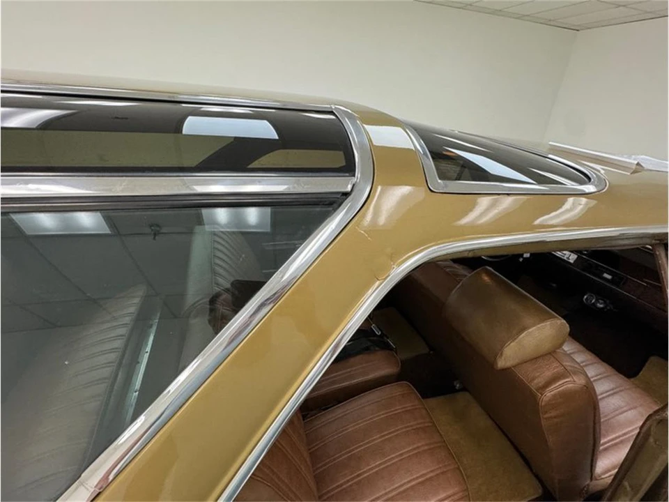 1970 Oldsmobile Vista Cruiser - Image 31 of 31