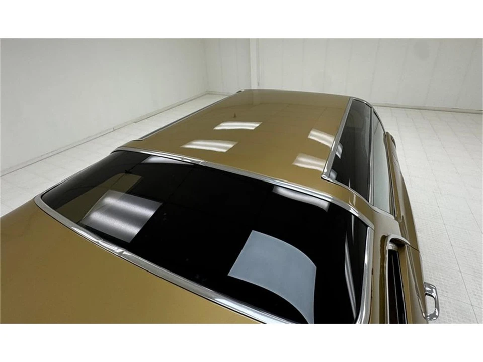1970 Oldsmobile Vista Cruiser - Image 15 of 31