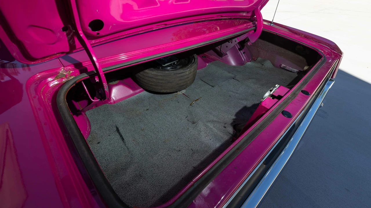 1970 Plymouth AAR 'Cuda 3rd Gen - Image 27 of 31