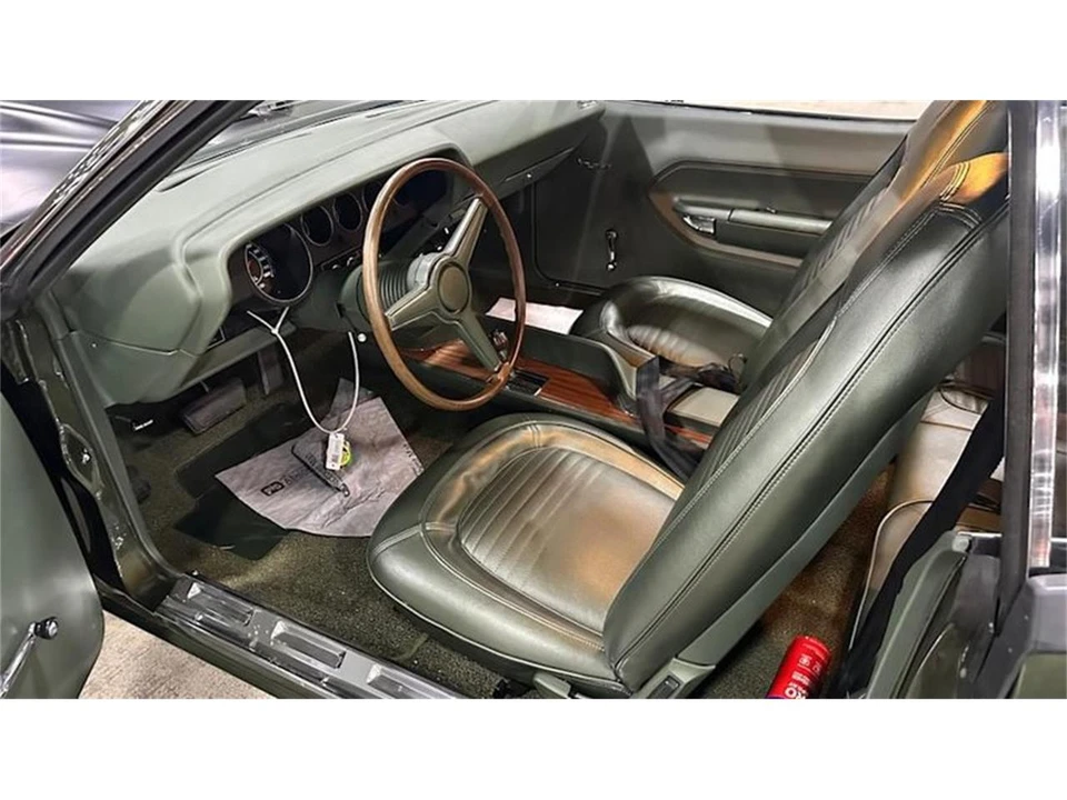 1970 Plymouth AAR 'Cuda 3rd Gen - Image 5 of 7