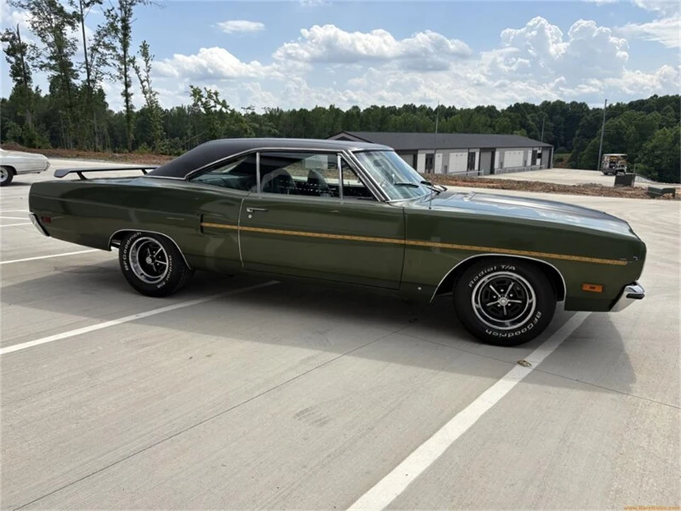 1970 Plymouth 'Cuda 3rd Gen Coupe - Image 19 of 31