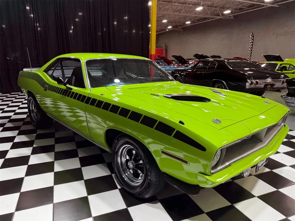 1970 Plymouth 'Cuda 3rd Gen Coupe - Image 11 of 31