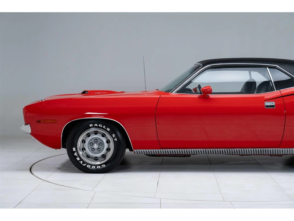 1970 Plymouth 'Cuda 3rd Gen Coupe - Image 9 of 31