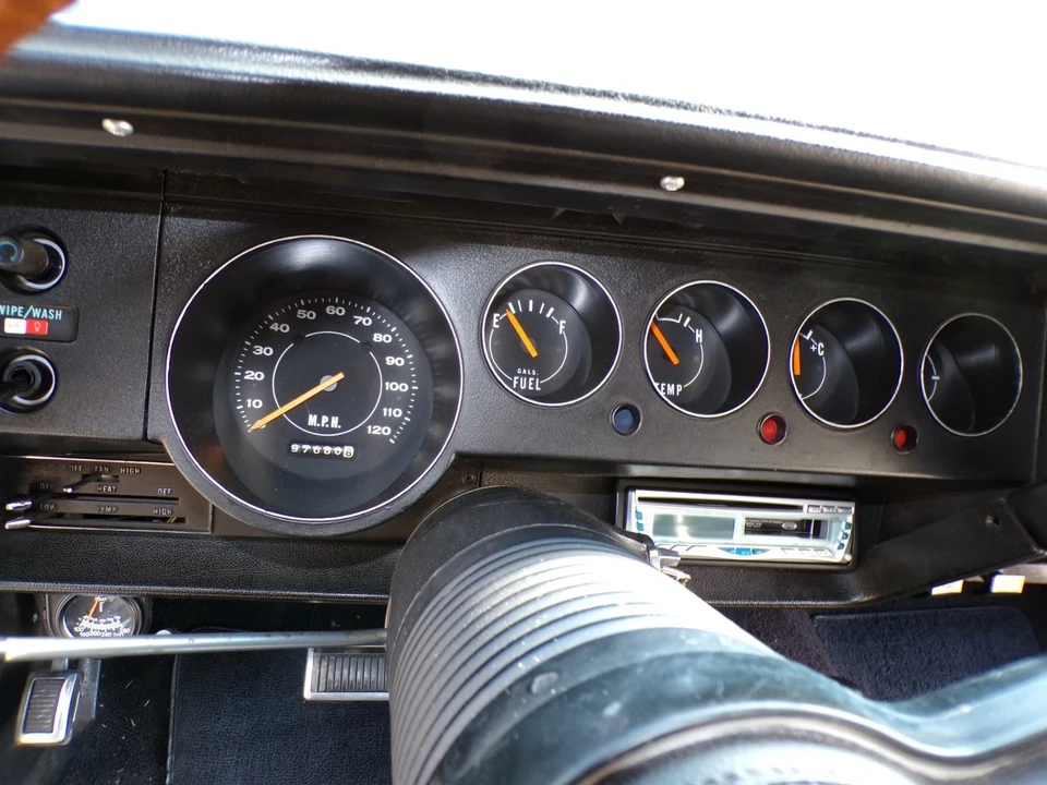 1970 Plymouth 'Cuda 3rd Gen Coupe - Image 15 of 31