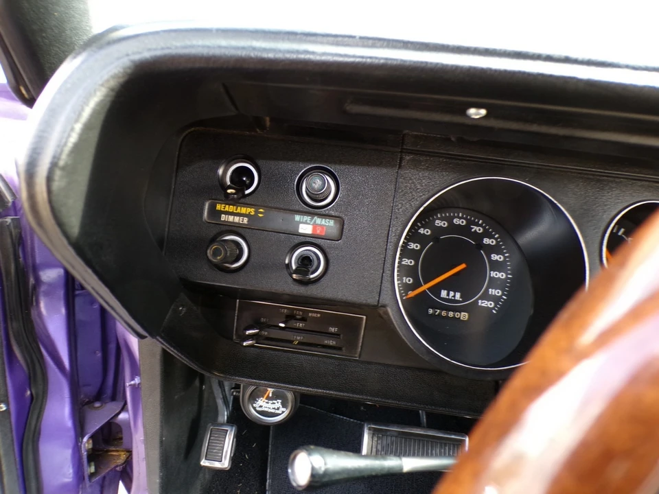 1970 Plymouth 'Cuda 3rd Gen Coupe - Image 14 of 31