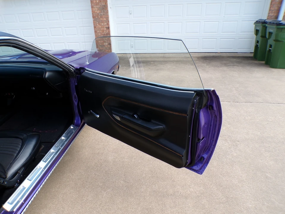 1970 Plymouth 'Cuda 3rd Gen Coupe - Image 10 of 31