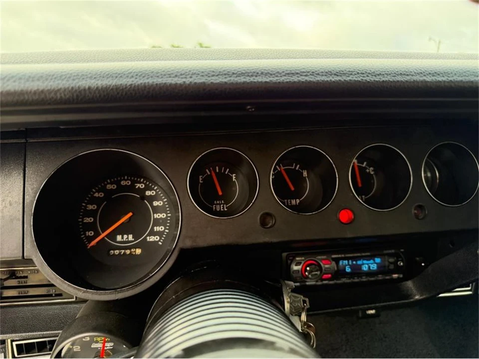 1970 Plymouth 'Cuda 3rd Gen Coupe - Image 11 of 31