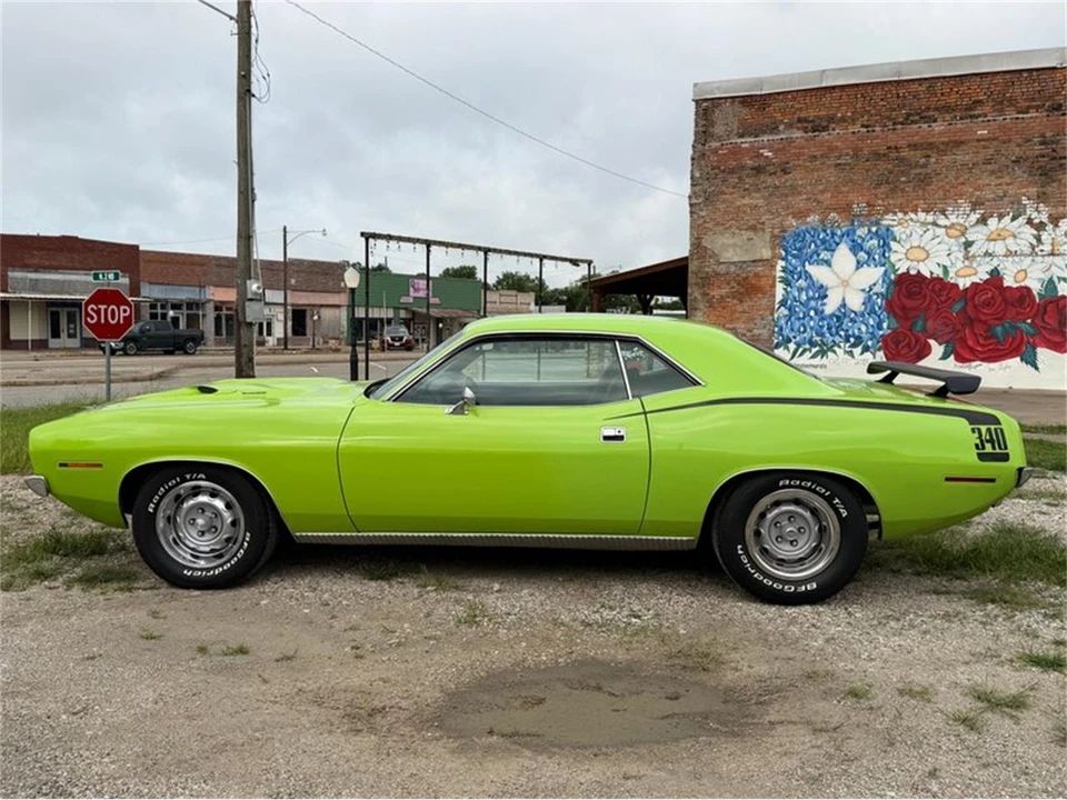 1970 Plymouth 'Cuda 3rd Gen Coupe - Image 28 of 31